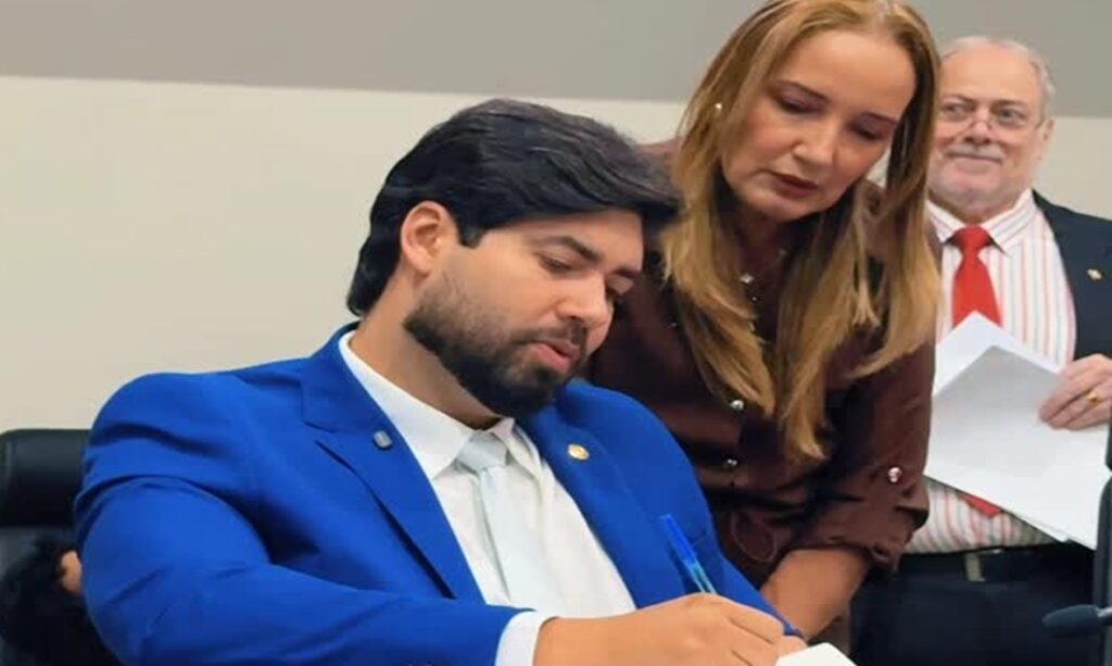 Adriano Coelho celebra aprovação do projeto que reconhece a igreja de Igarapé-Açu como patrimônio histórico e cultural do Pará