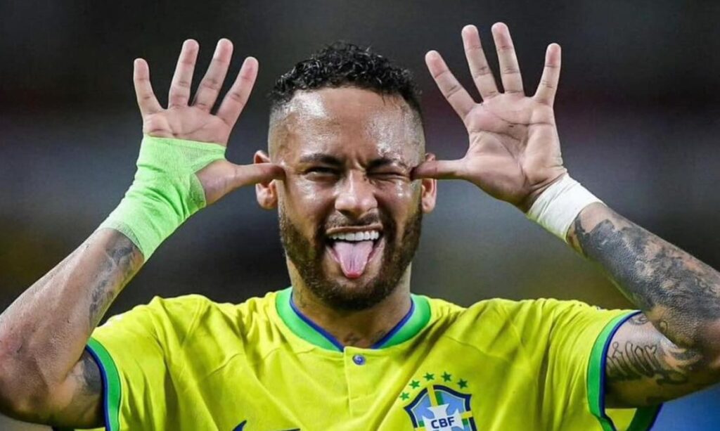 Neymar sofre lesão na panturrilha e deve perder estreia da Seleção na Copa do Mundo 3 Neymar sofre lesão na panturrilha e deve perder estreia da Seleção na Copa do Mundo