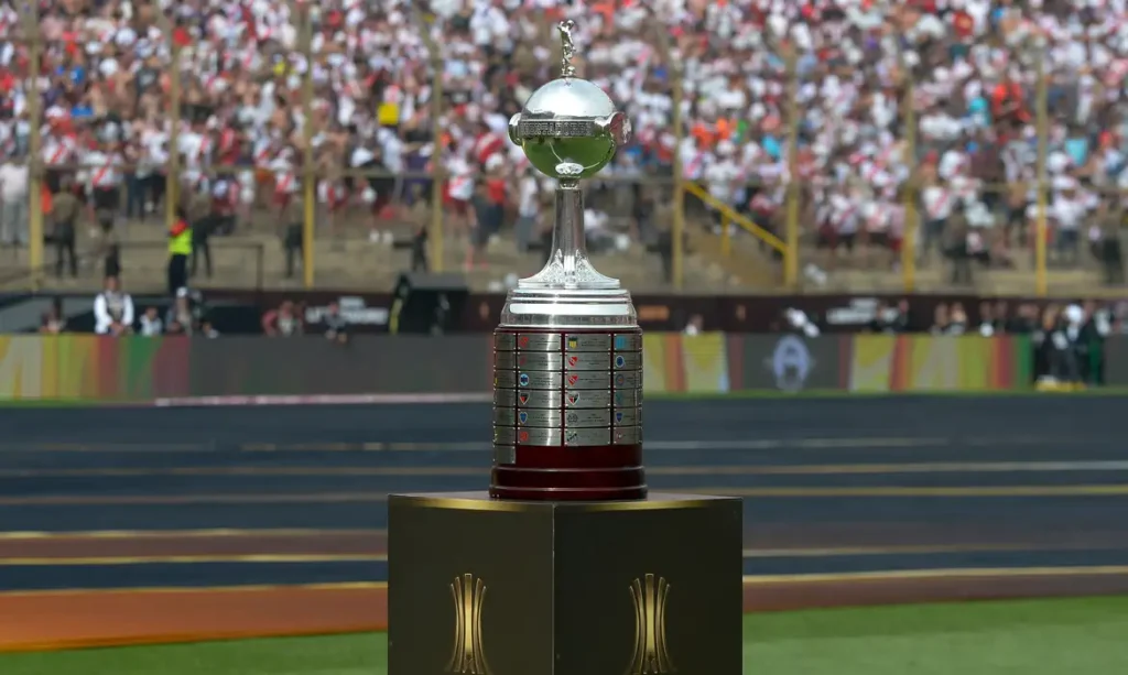 Libertadores 2026: sorteio define Cruzeiro x Flamengo nas oitavas de final