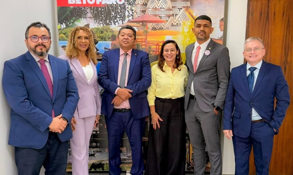 Adair Neves relembra encontro com lideranças políticas em Brasília