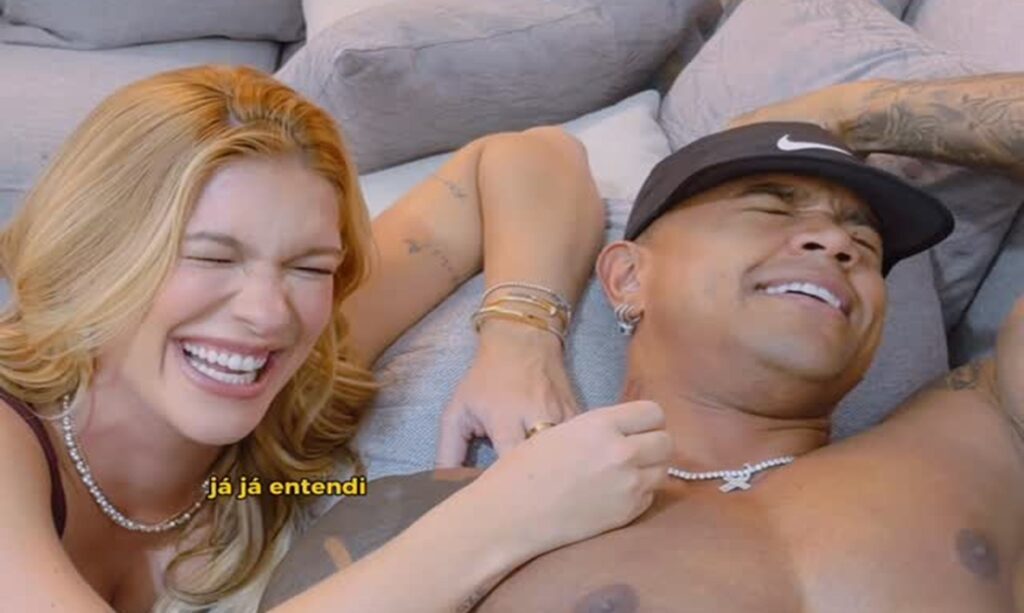 Lore Improta simula dores do parto em Léo Santana e vídeo diverte nas redes