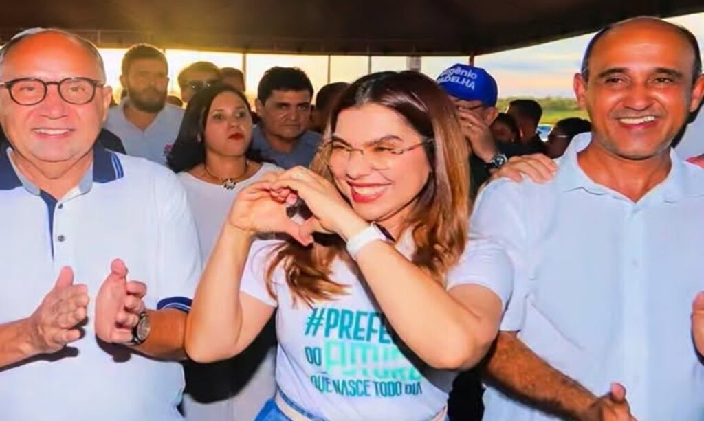 Josemira Gadelha destaca construção de moradias e união entre poderes em Canaã dos Carajás