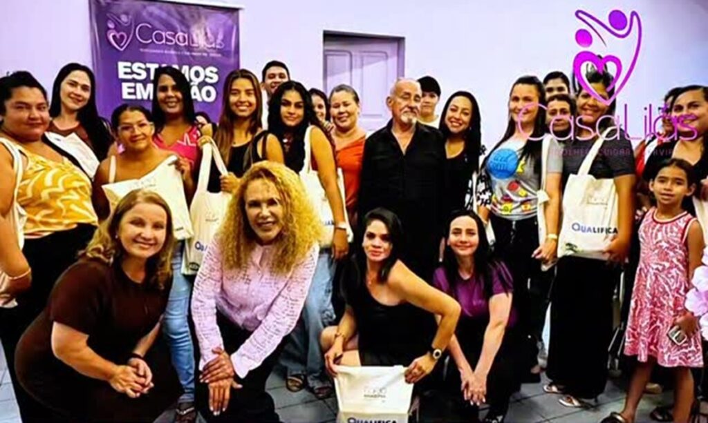 Casa Lilás inicia curso de Assistente Administrativo em Capanema com presença de Adair Neves