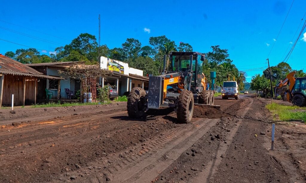 Prefeitura de Curionópolis inicia obras de pavimentação em vilas rurais