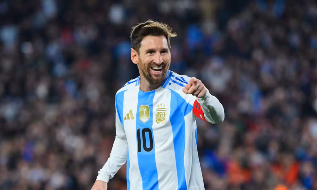 Scaloni convoca Argentina para Copa 2026 com Messi, Lautaro e surpresa do Palmeiras; veja a lista