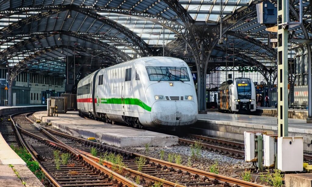 União Europeia quer facilitar viagens internacionais de trem com bilhete único
