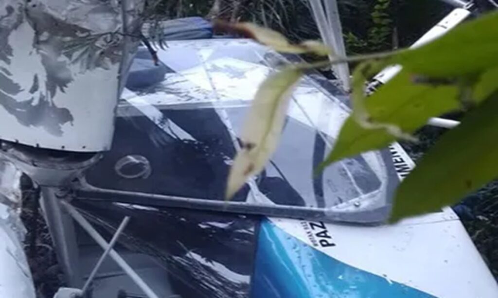 Aeronave de pequeno porte cai em área de mata na região de Santarém 1 Aeronave de pequeno porte cai em área de mata na região de Santarém