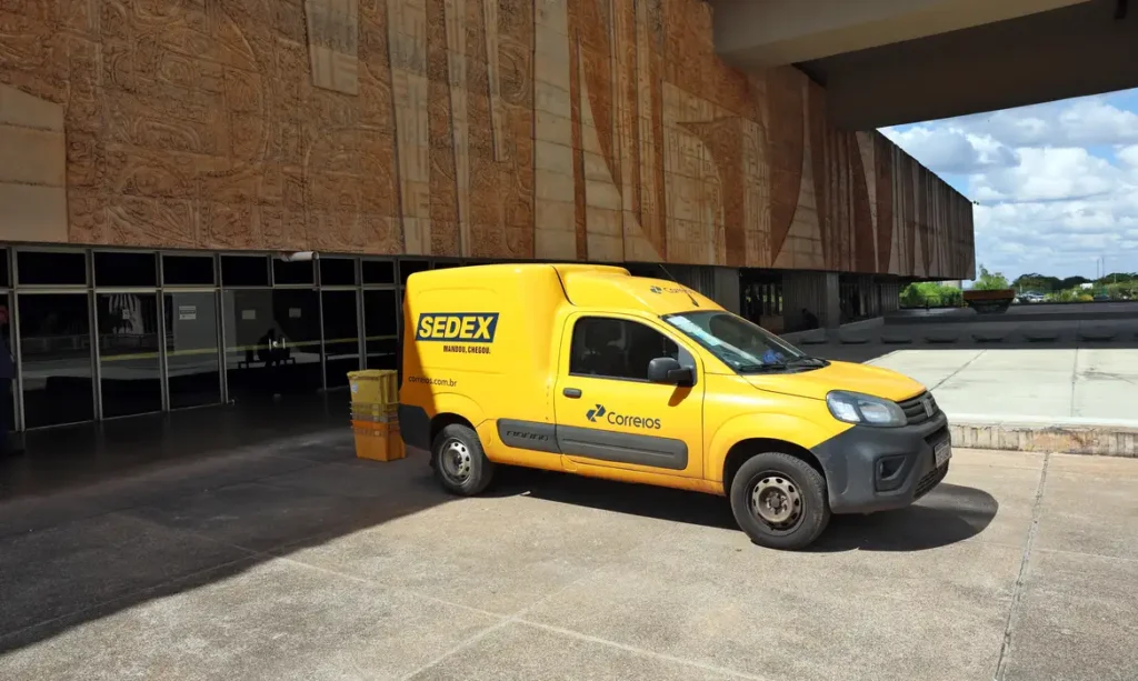 Correios ampliam prejuízo para R$ 3,2 bilhões no 1º trimestre 1 Correios ampliam prejuízo para R$ 3,2 bilhões no 1º trimestre
