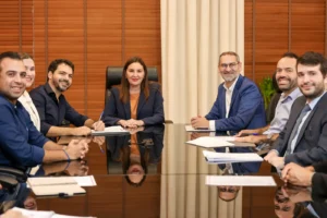 Governadora Hana Ghassan assina convênios para equipar hospitais de Irituia e São Miguel do Guamá