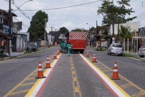 Prefeitura de Belém revitaliza sinalização viária em 22 quilômetros de vias no distrito de Mosqueiro