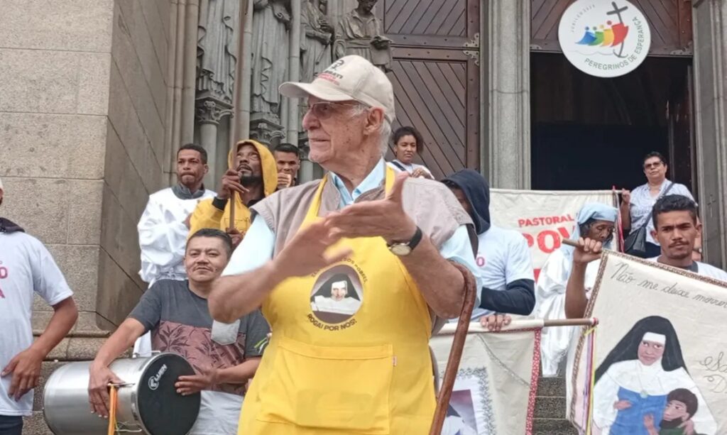 Padre Júlio Lancellotti cumpre agenda em Belém com conferência e visitas a projetos sociais 3 Padre Júlio Lancellotti cumpre agenda em Belém com conferência e visitas a projetos sociais