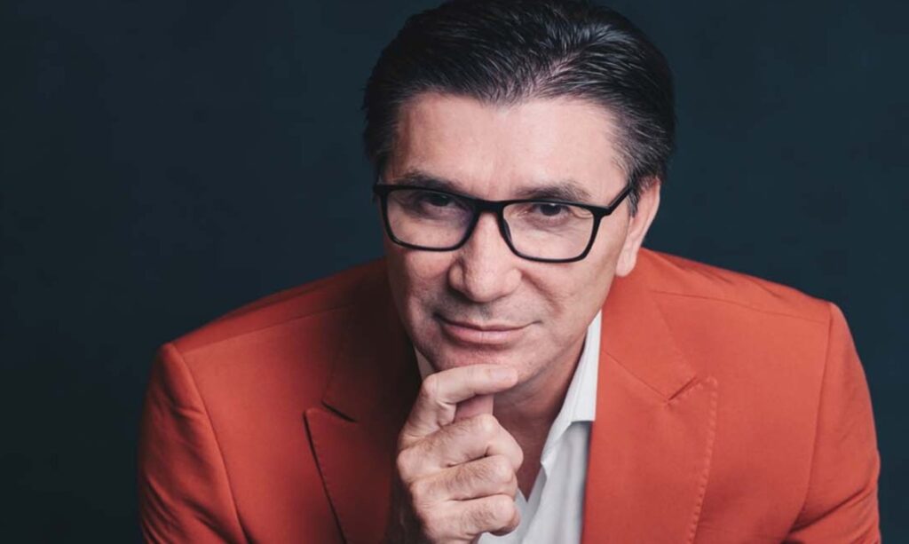 Artigo de Janguiê Diniz compara investimentos históricos e destaca a obstinação como motor do futuro