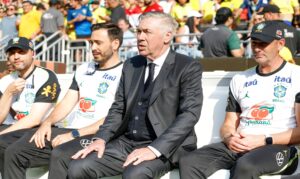 Carlo Ancelotti se torna o 16º treinador do Brasil na história das Copas