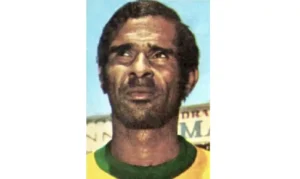 Morre Brito, zagueiro titular do Brasil na conquista do tricampeonato mundial no México, aos 86 anos