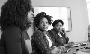 Desemprego entre jovens negras chega a 24,7%