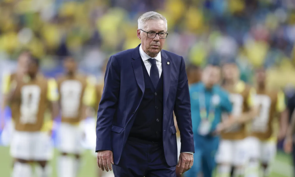 Após eliminação na Copa, Ancelotti diz que segue na Seleção e projeta "início de novo ciclo" 1 Após eliminação na Copa, Ancelotti diz que segue na Seleção e projeta "início de novo ciclo"