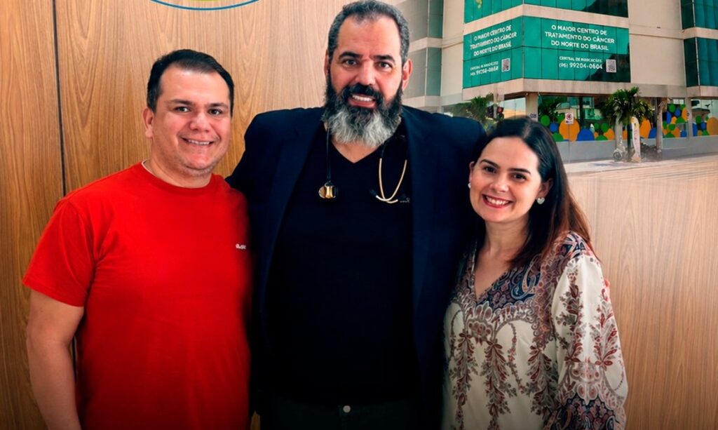Paciente agradece Dr. Eduardo Werneck e equipe após resposta positiva ao tratamento oncológico 1 Paciente agradece Dr. Eduardo Werneck e equipe após resposta positiva ao tratamento oncológico