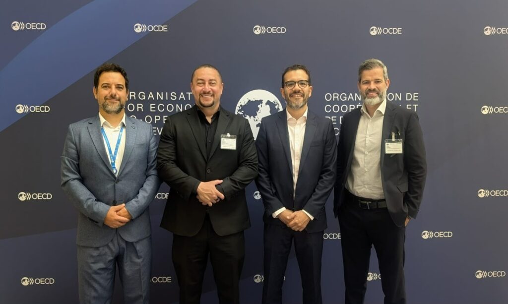 Simineral participa de agenda da OCDE em Paris e fortalece protagonismo da mineração paraense no cenário internacional