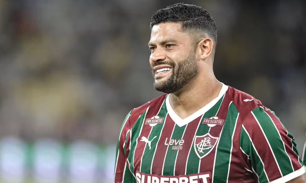Hulk estreia pelo Fluminense em goleada por 6 a 1 sobre o Nova Iguaçu e diz que gol "vai sair naturalmente"
