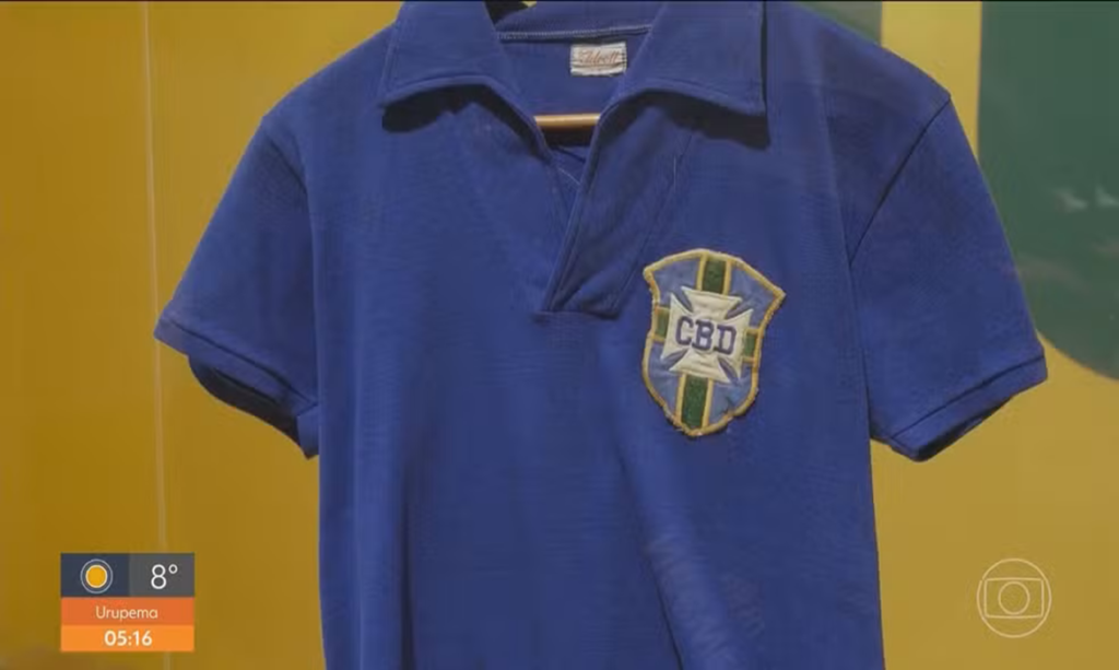 Camisa de Pelé da Copa de 1958 é leiloada por R$ 25 milhões 1 Camisa de Pelé da Copa de 1958 é leiloada por R$ 25 milhões
