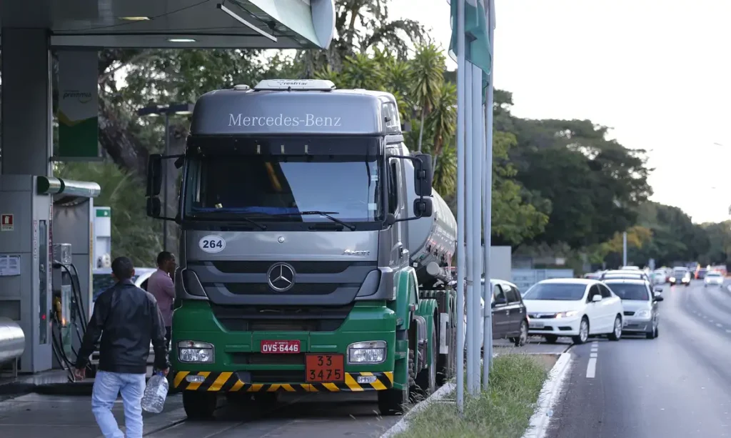 Senado aprova novas regras para o frete mínimo rodoviário 1 Senado aprova novas regras para o frete mínimo rodoviário