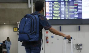 Novo sistema da Receita agiliza desembarque com registro automático de declaração de bens