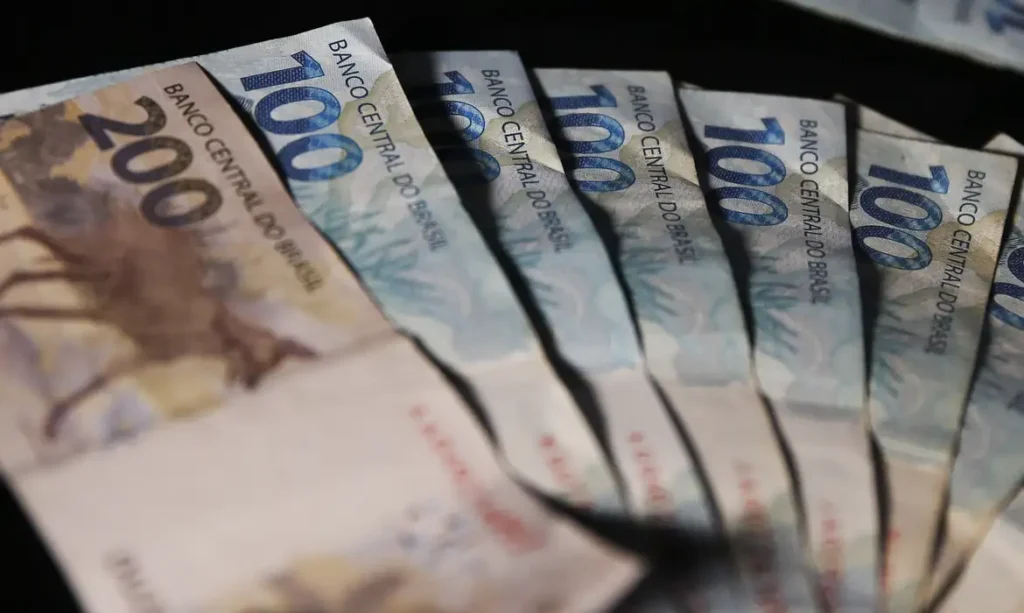Cooperativas de crédito superam R$ 1 trilhão em ativos no Brasil