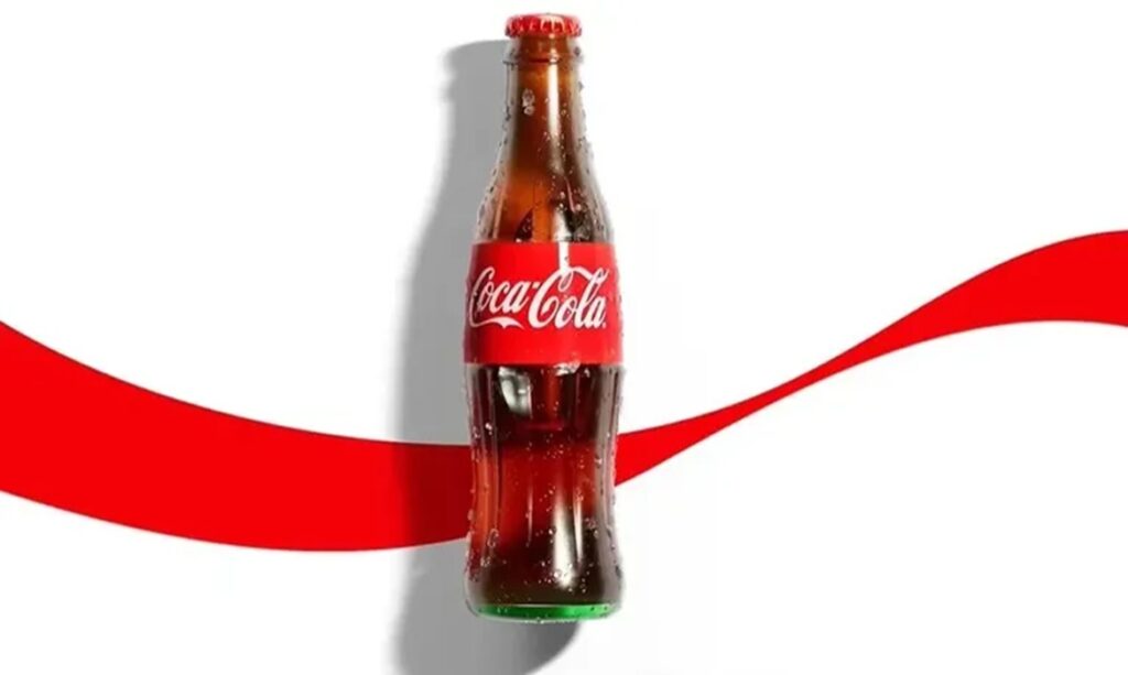 Coca-Cola renova identidade visual e apresenta design global unificado 1 Coca-Cola renova identidade visual e apresenta design global unificado