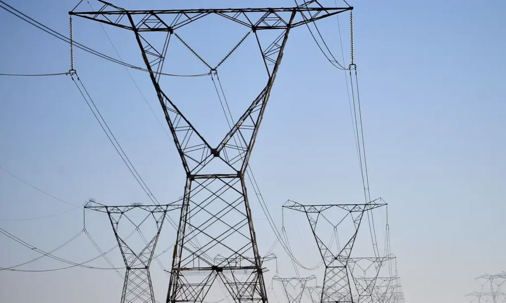 ONS projeta crescimento de 4,1% no consumo de energia em 2026, com aumento médio de 4,5% ao ano até 2030 1 ONS projeta crescimento de 4,1% no consumo de energia em 2026, com aumento médio de 4,5% ao ano até 2030