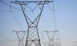 ONS projeta crescimento de 4,1% no consumo de energia em 2026, com aumento médio de 4,5% ao ano até 2030