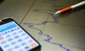 Mercado reduz projeção de crescimento da economia brasileira em 2026