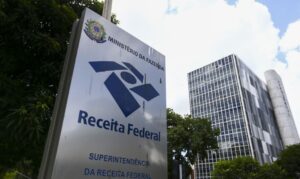 Receita arrecada R$ 3,1 bilhões com imposto sobre dividendos