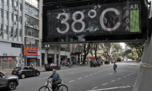 Brasil lança Plano AdaptaSUS para emergências na saúde por mudanças climáticas e El Niño 2026-2027