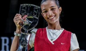 Rayssa Leal vence etapa carioca da SLS por 0,02 de vantagem e dedica título ao pai no Dia dos Pais