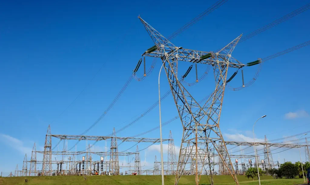 Lula assina decreto que regulamenta mercado livre de energia e amplia escolha de fornecedores 1 Lula assina decreto que regulamenta mercado livre de energia e amplia escolha de fornecedores