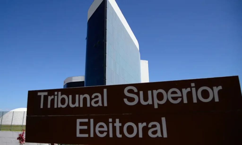 Eleições 2026: homem, branco e empresário é o perfil majoritário dos candidatos, segundo TSE