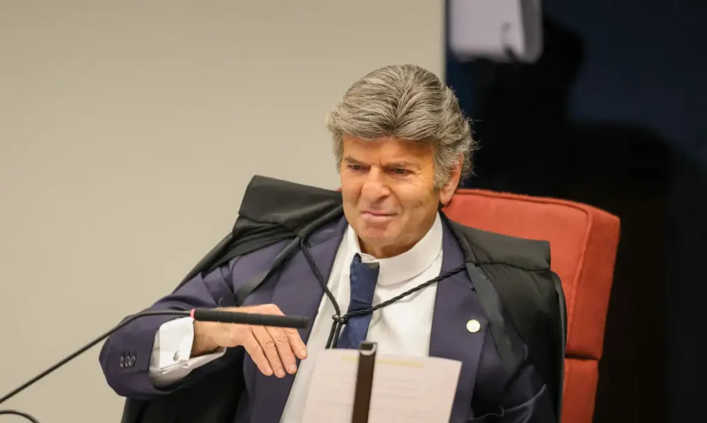 Fux suspende decisão de Dino e restabelece ordem sobre publicações envolvendo Nossa Senhora Aparecida