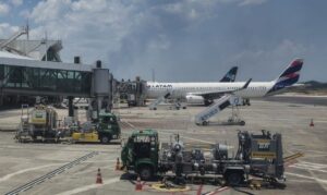 Petrobras aumenta querosene de aviação em 13,9%