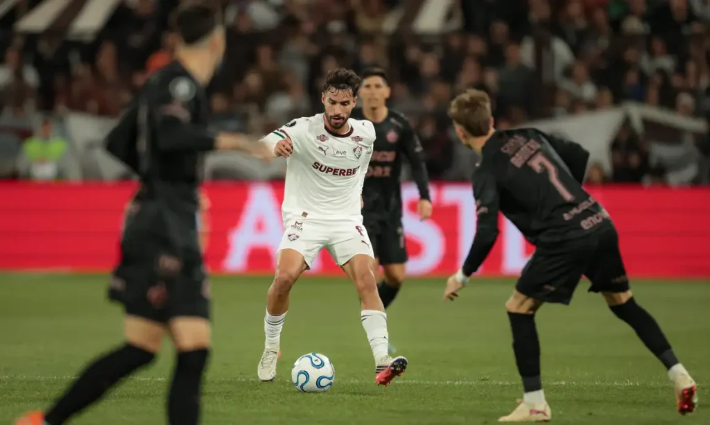 Ancelotti convoca Martinelli, do Fluminense, para amistosos na Ásia 1 Ancelotti convoca Martinelli, do Fluminense, para amistosos na Ásia