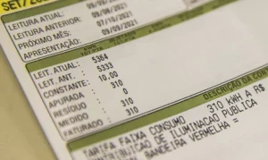 Governo do Pará vai à Justiça contra aumento na tarifa de energia