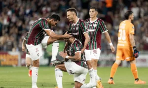 Fluminense vence Platense por 2 a 0 no Maracanã e abre vantagem nas quartas da Libertadores