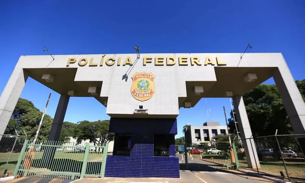 Sindicato e delegados da PF criticam afastamento de dirigentes e falam em 'crise institucional grave'