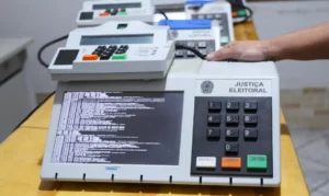 Denúncias de assédio eleitoral no trabalho chegam a 35 por dia em outubro