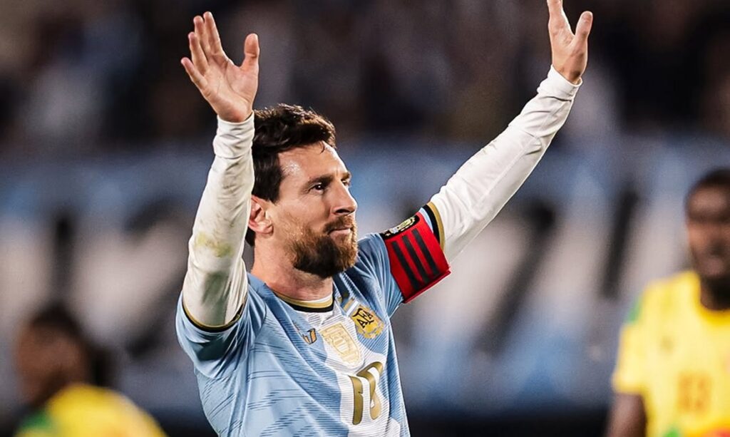 Messi é homenageado em grande festa antes de despedida da seleção argentina 1 Messi é homenageado em grande festa antes de despedida da seleção argentina