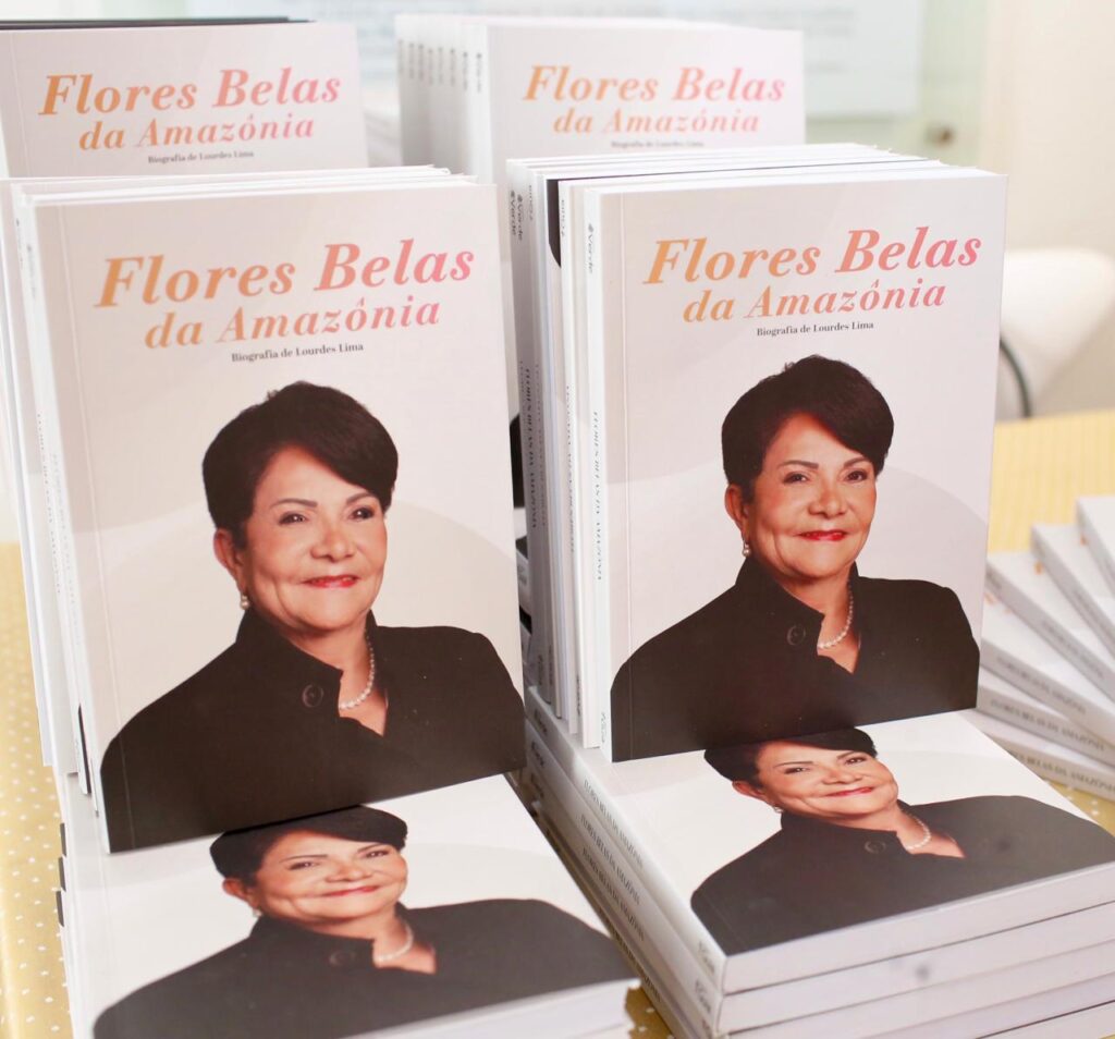 TCE-PA lança livro biográfico da Conselheira Lourdes Lima em sessão de autógrafos 1 TCE-PA lança livro biográfico da Conselheira Lourdes Lima em sessão de autógrafos