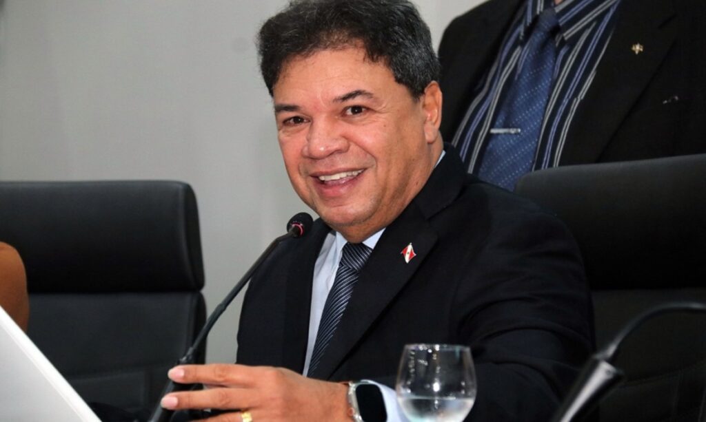Chicão destaca aprovação de proposta que amplia recursos para os municípios do Pará 1 Chicão destaca aprovação de proposta que amplia recursos para os municípios do Pará