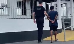 Homem é preso após tentar matar mulher com arma e facão em Tomé-Açu
